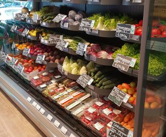 Refrigerated cabinet for fruit and vegetables